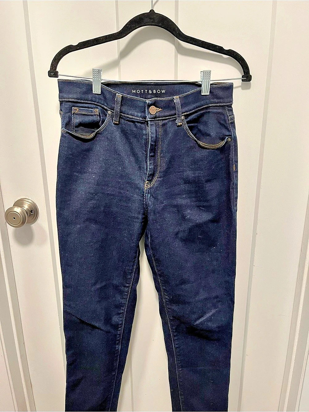 Mott & Bow Mom Jean Skinny Jeans in Blue Waist 28 Like New